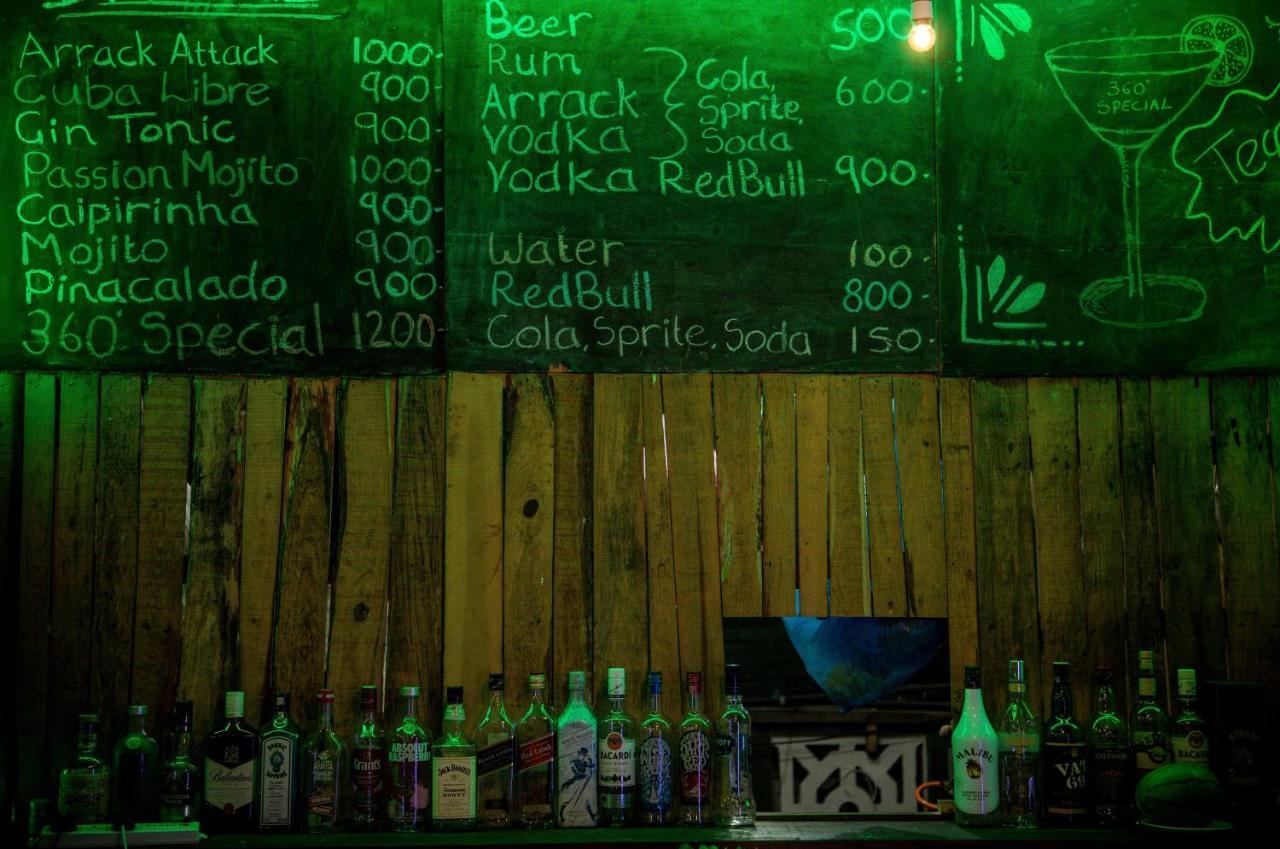 Beach Break Surf Hostel เวลิกามา ภายนอก รูปภาพ